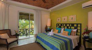 Bedroom with king bed - Villa Dos Palapas, La Punta; Manzanillo