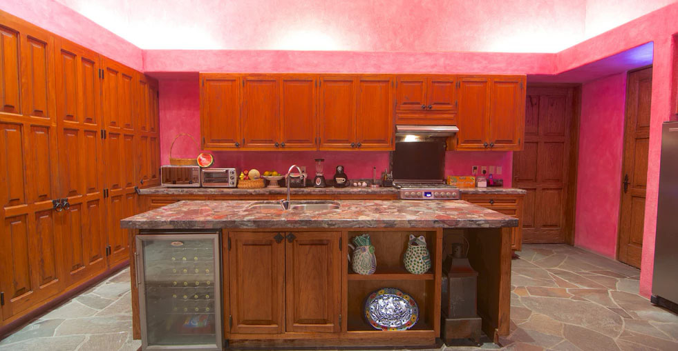Fully equipped kitchen - Villa Luna Azul, La Punta; Manzanillo