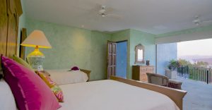 Bedroom three with 2 doubles - Villa Luna Azul, La Punta; Manzanillo