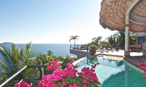Pool with view - Villa Neruda, La Punta; Manzanillo