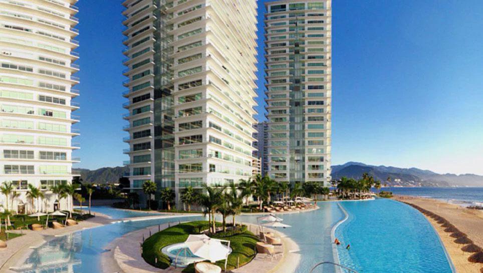 Peninsula B2 - Puerto Vallarta-18
