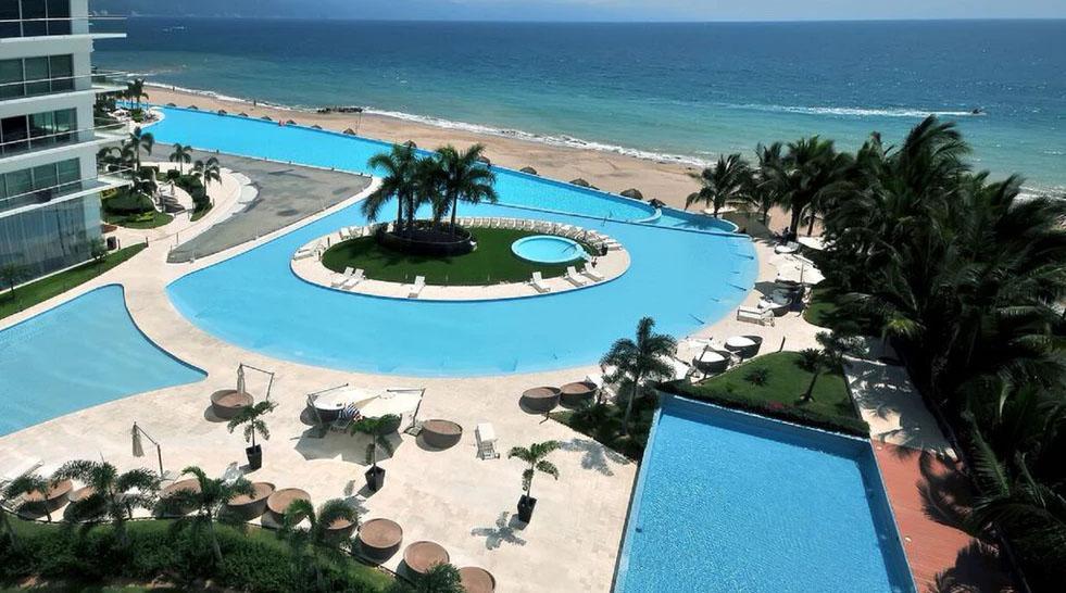 Peninsula B2 - Puerto Vallarta-6