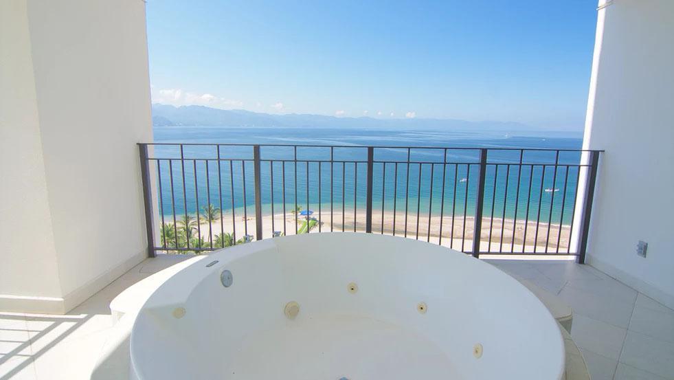 Venetian Tower 1106, Puerto Vallarta