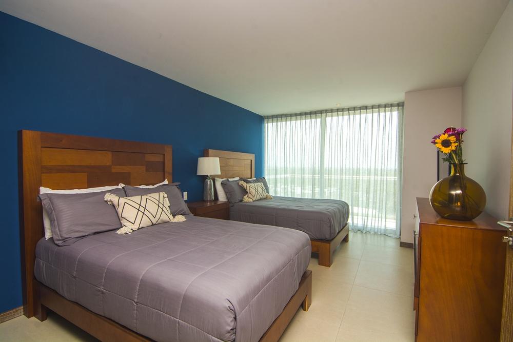 Peninsula 6J-F1; Nuevo Vallarta