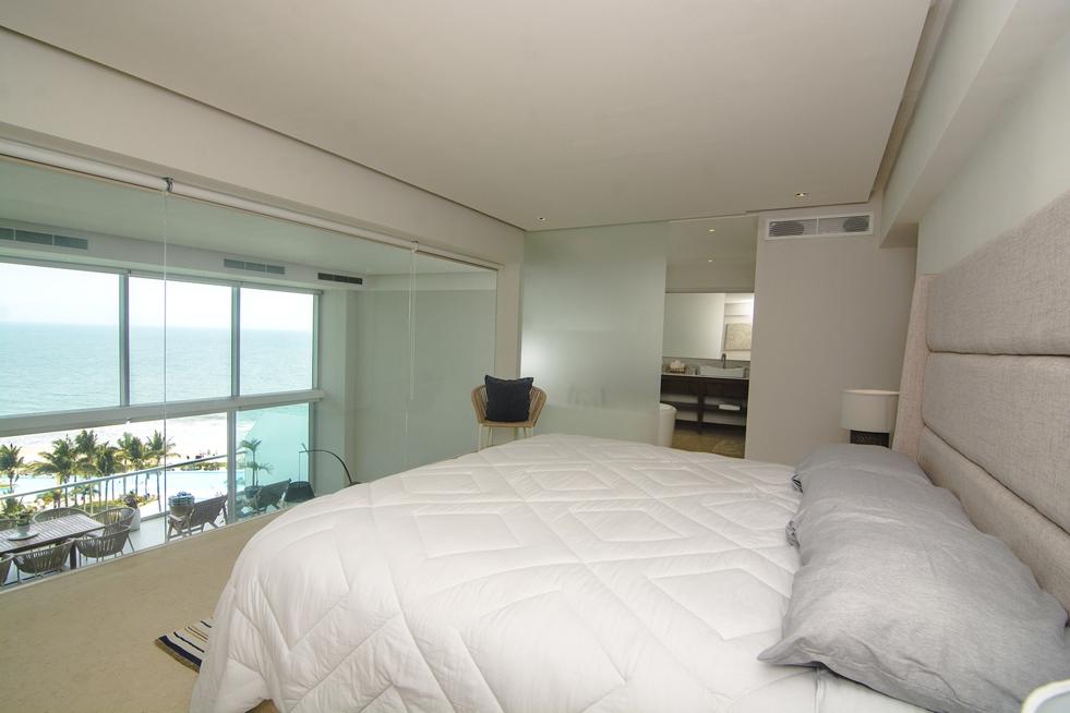 Master bedroom - Peninsula Penthouse 12 - Nuevo Vallarta-14