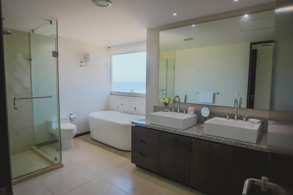 Master bathroom - Peninsula Mazatlan 4G, Sinaloa
