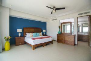 Peninsula 6J-F1; Nuevo Vallarta