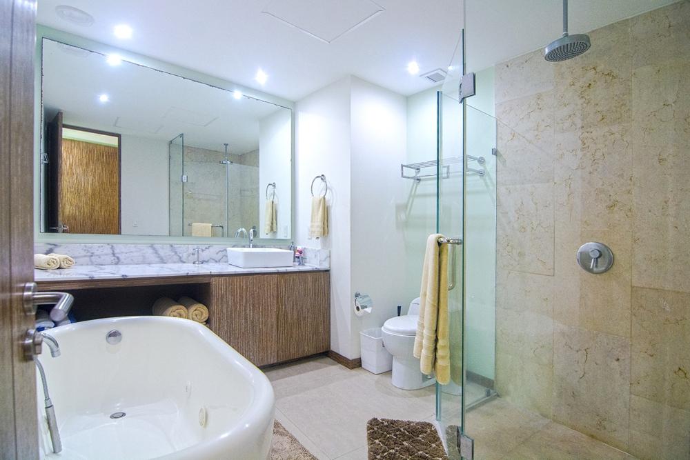 Peninsula 5B-F1; Nuevo Vallarta