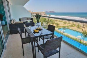 Outdoor dining - Peninsula Mazatlan 4G, Sinaloa