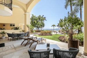Large furnished patio - Villa F4 - Puerto Vallarta