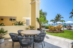 Outdoor dining - Villa F4 - Puerto Vallarta