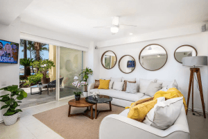 Living room with ocean views - Villa F4 - Puerto Vallarta