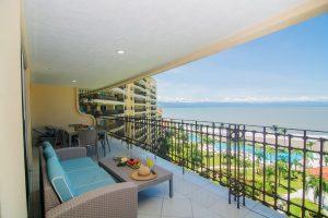 Terrace with ocean view - D-902 - Puerto Vallarta