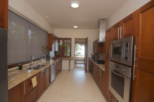 Fully equipped kitchen - Casa Tramontana, Nuevo Vallarta