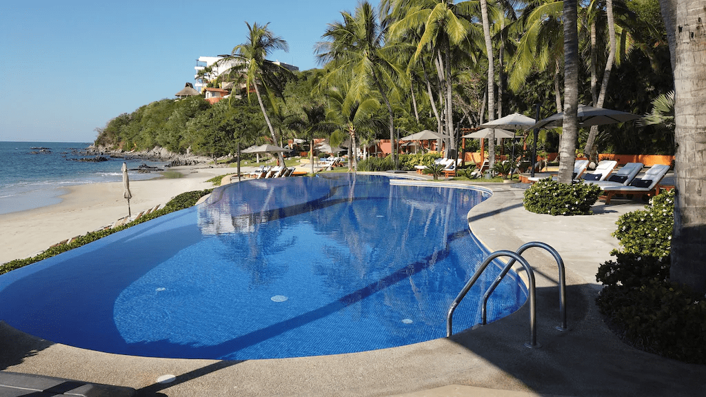 Beach club pool - Casa Tramontana, Nuevo Vallarta