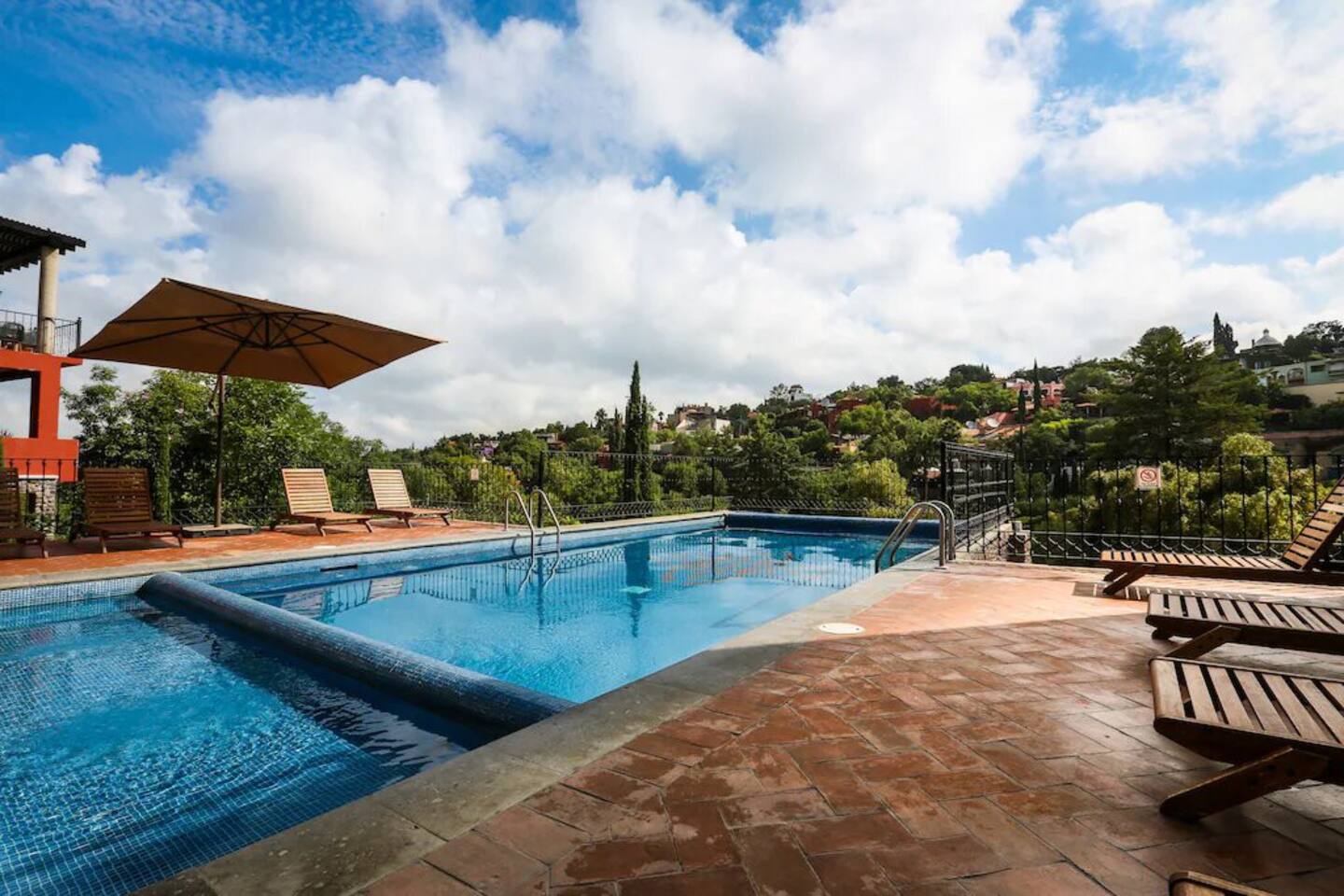 Club house within walking distance - Villa Sol - San Miguel de Allende - 33