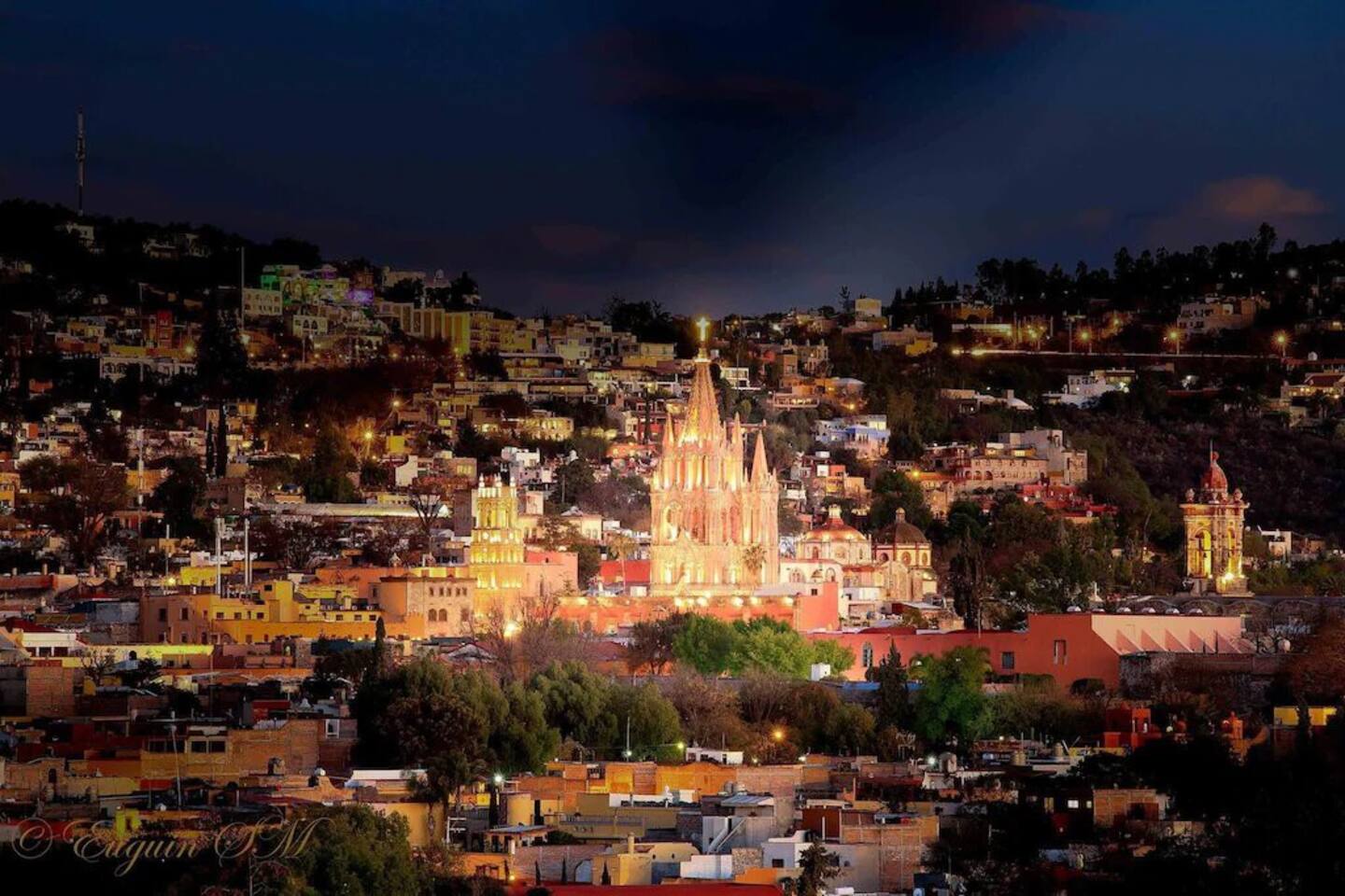 Night view of the town - Villa Sol - San Miguel de Allende - 42