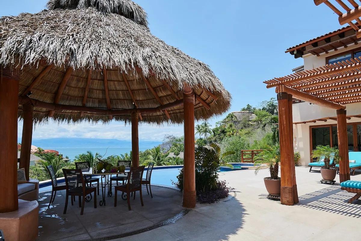 Palapa y alberca - Casa-Libelula-4