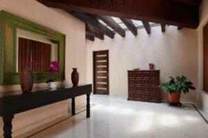 Pasillo a cuartos 1 y 2 - Casa-Libelula-44