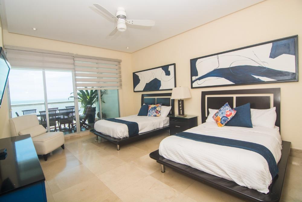 Bedroom three with 2 doubles - Edzna 602, Nuevo Vallarta, Mexico