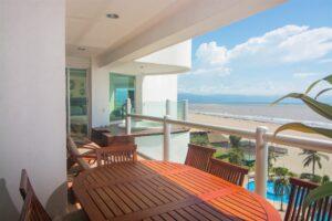 Outdoor dining - Edzna 602, Nuevo Vallarta, Mexico