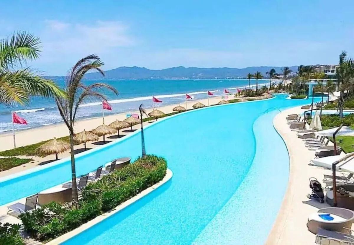 Beachfront swimming pool