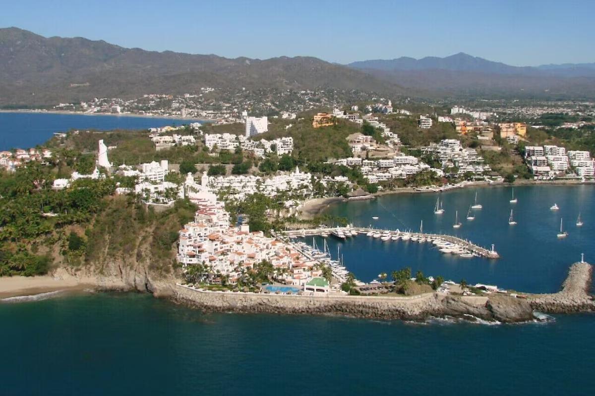 The famous Las Hadas Resort located next door