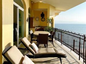 Balcony - Bayview Grand 32