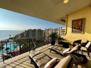 Balcony - Bayview Grand 34