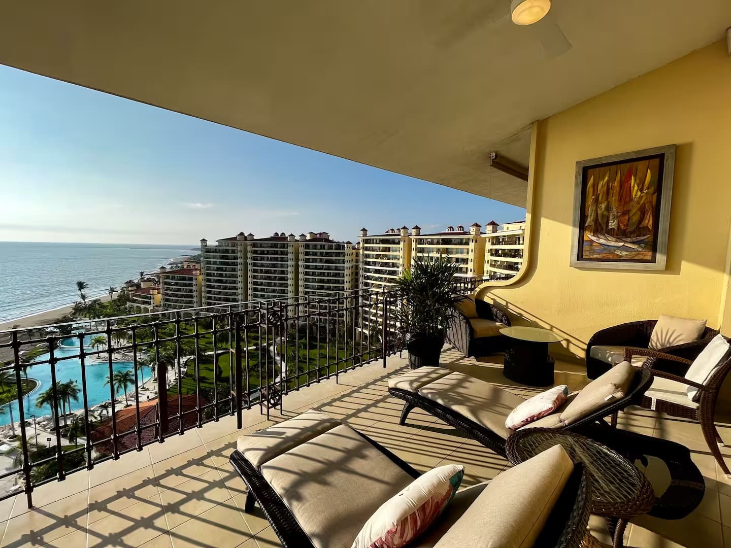 Balcony - Bayview Grand 34