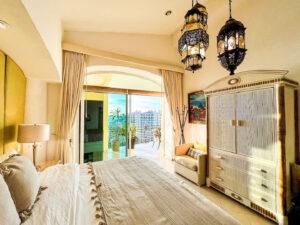 Bedroom 1 - King bed - Bayview Grand 9